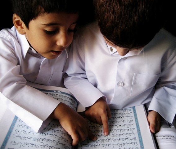 muslim_children_reading_quranjpg